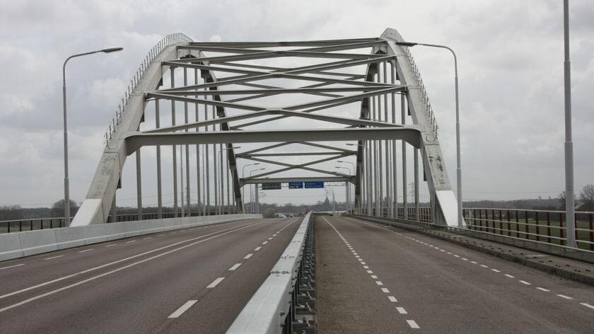 Voortdurende zorg over Thoolse bruggen: 'Wachten we op een ongeluk?'