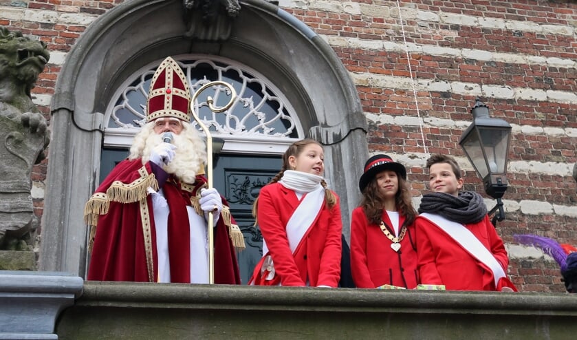 Geen Intocht Van De Sint In Goes Maar Een Rondrit