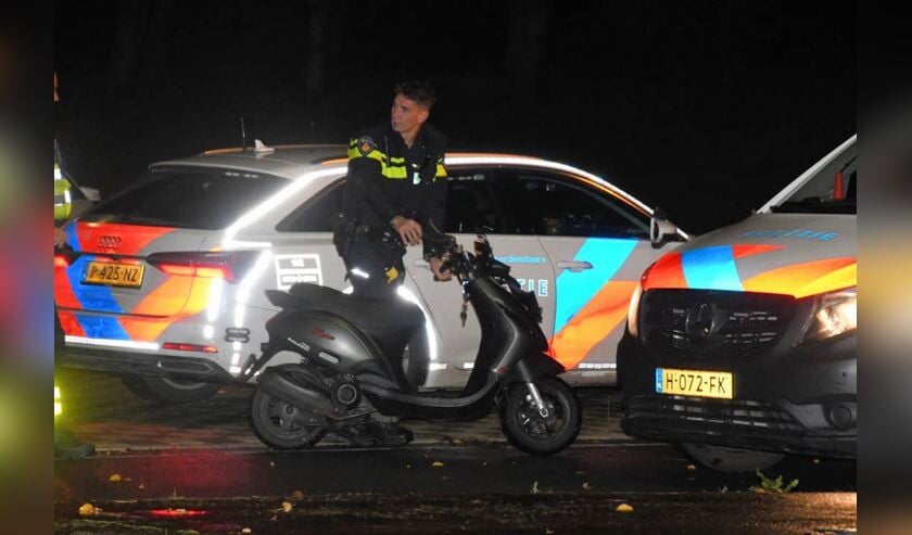 Scooterbestuurder in botsing met personenauto op de Nieuwe Vlissingseweg