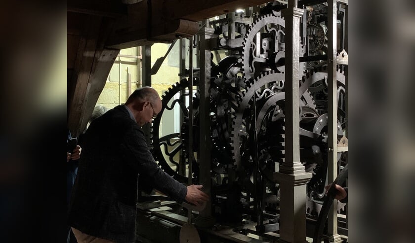 Wethouder schakelt carillon Veere voor twee maanden uit