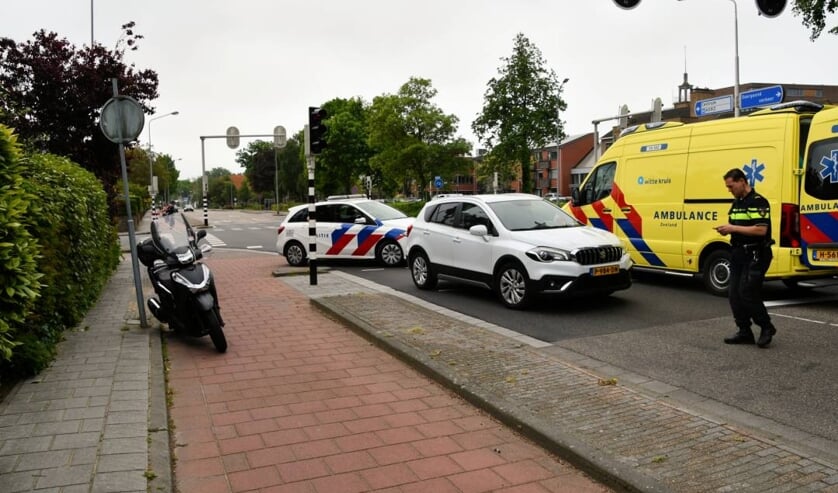 Scooterbestuurster ten val bij ongeval Koudekerkseweg