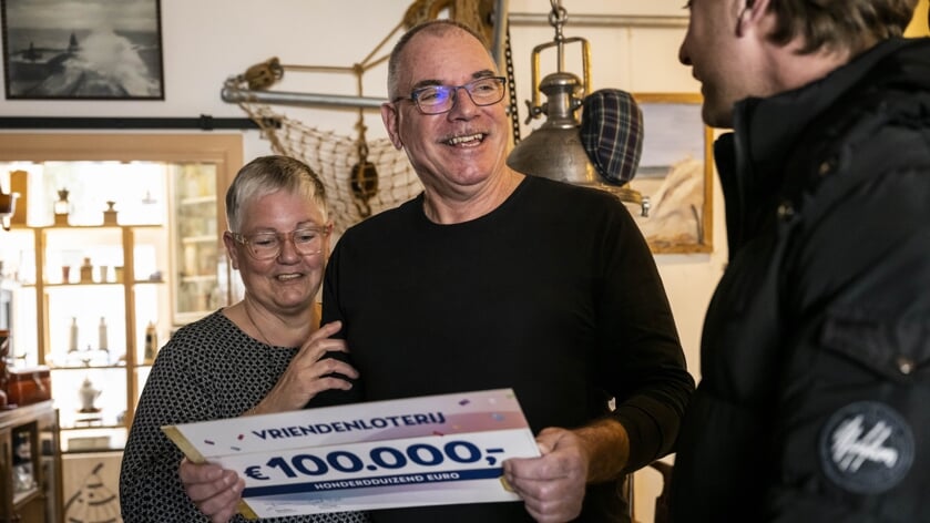 Wouter wint 100.000 euro bij VriendenLoterij