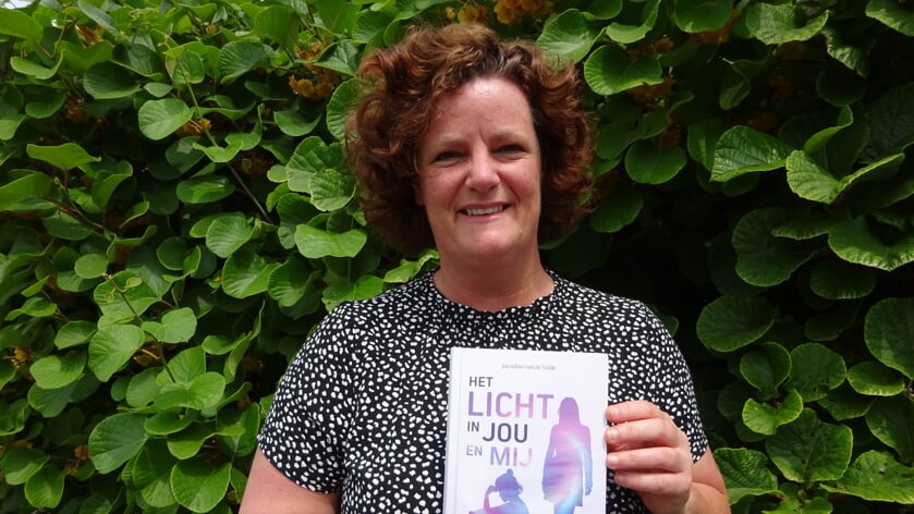 Het licht in jou en mij : een YA-boek over vriendschap, lef en chronische ziekte