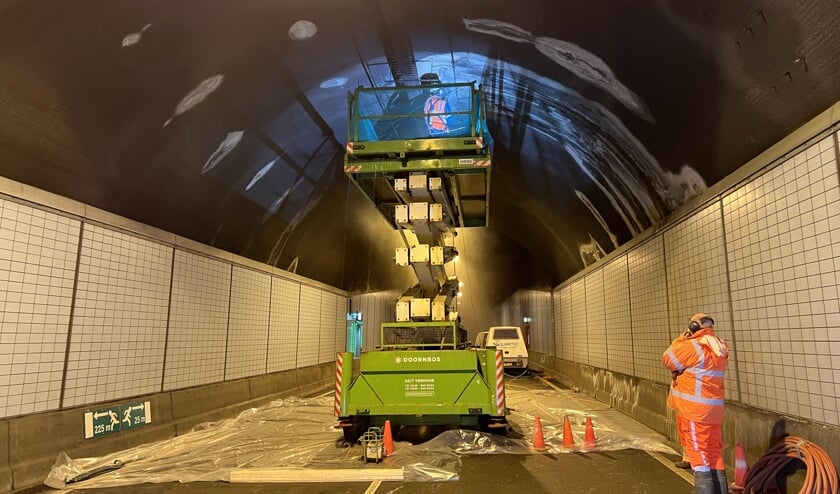 Betonschade in Westerscheldetunnel, 'maar tunnel is veilig te gebruiken'