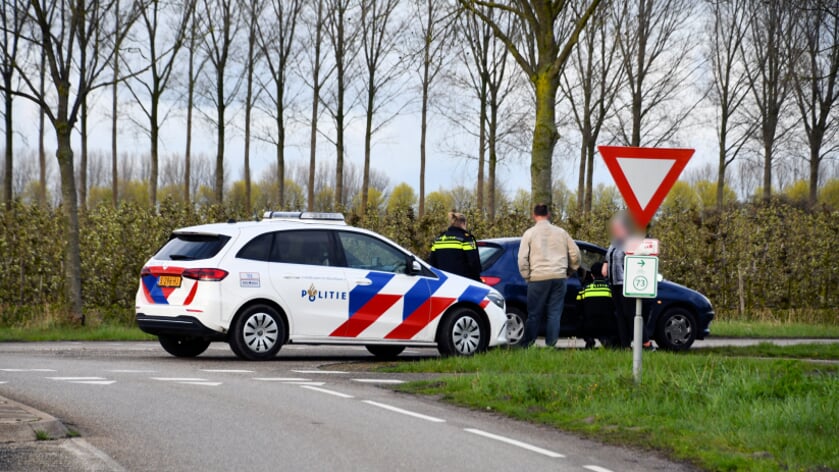 Ongeval met fietser in Kwadendamme: Moet naar ziekenhuis worden gebracht