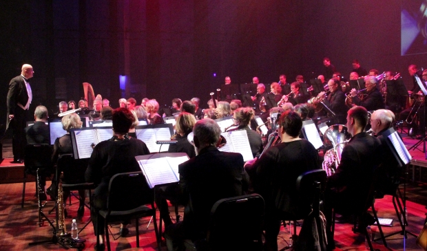Symfonisch Blaasorkest Gaanderen o.l.v. Joop Boerstoel