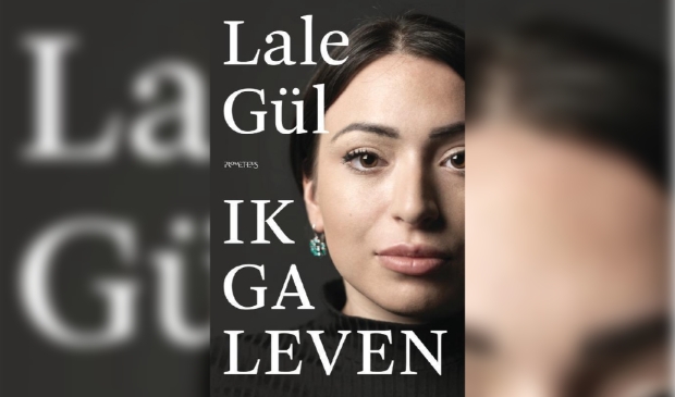 Lale Gül won met haar debuutroman ‘Ik ga leven’ als jongste schrijfster ooit de NS Publieksprijs in 2021