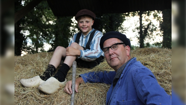 De cast van het openluchtspel