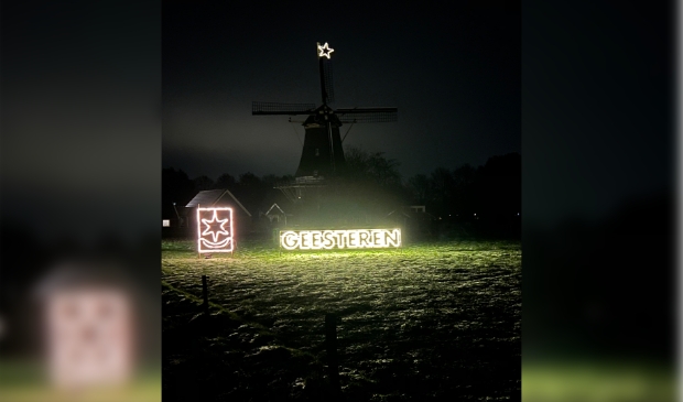 De invalswegen van Geesteren zijn al mooi verlicht.