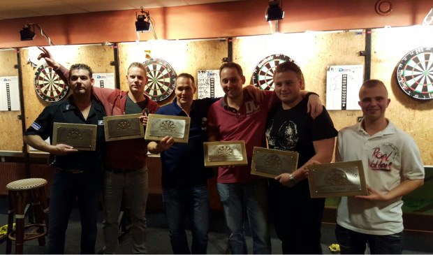 De drie winnaars van de winnaarsronde en de verliezersronde. Foto: PR