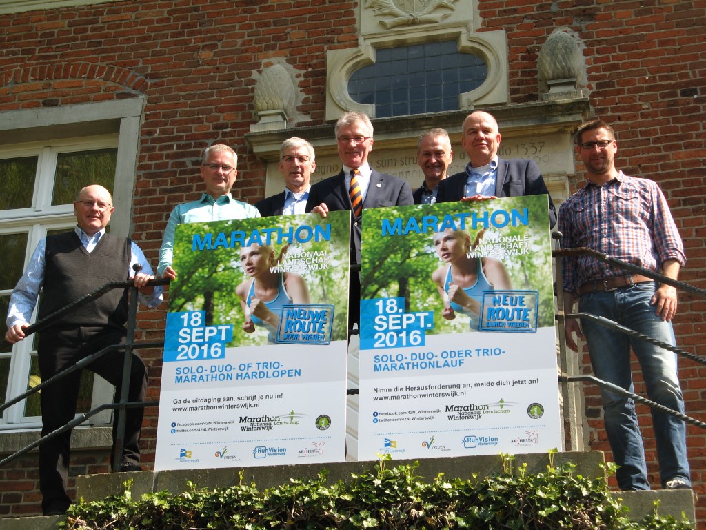 Van links af Hubert Krandick, Jürgen Deepenbrock, Eddie Grotenhuis, Bernd Kemper, John Eijpe, Wim Aalderink en Gerrit Völcker. Foto: Bart Kraan