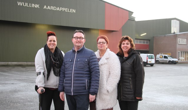 De Zwarte Markt Commissie: Inge Slotboom, Remko Offringa, Elise Wiendels en Germaine Goossens. Foto: Liesbeth Spaansen