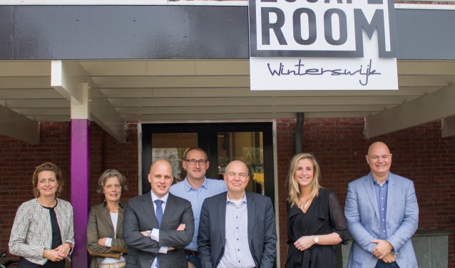 Van links naar rechts: Ilse Saris, Marry Keur, Joris Bengevoord, Gert-Jan te Gronde, Wim Aalderink, Lisanne Halleriet en Rik Gommers. Foto: Bram Beckmans