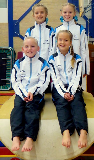 Lote, Zoë, Juno en Gineke, turnsters van SGZ. Foto: PR