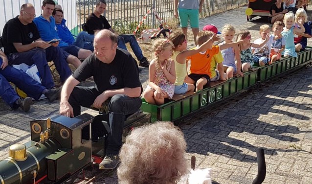 Een ritje op een ministoomtrein. Foto: PR