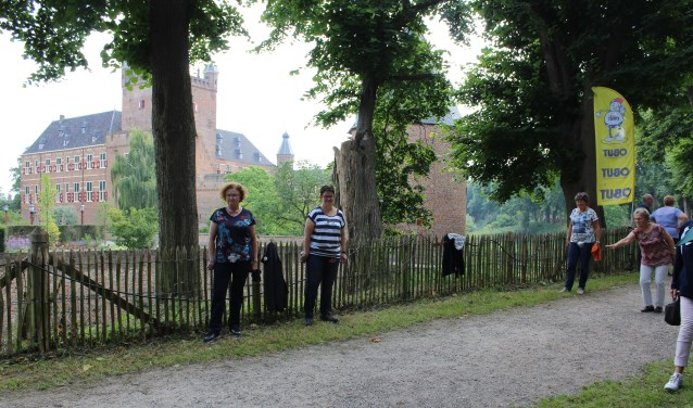 Pétanque toernooi met Kasteel Huis Bergh als decor. Foto: Marlous Velthausz