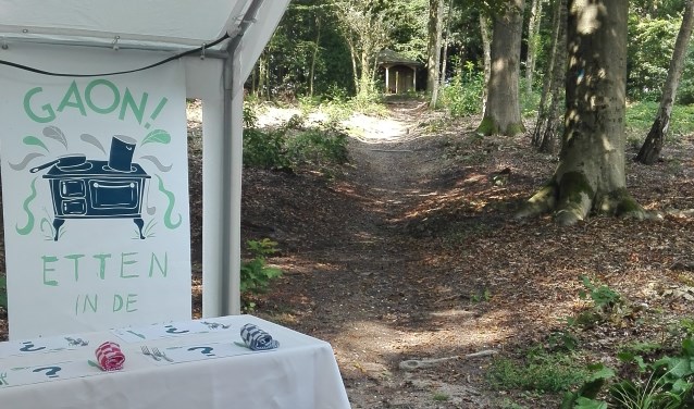 Gaon Etten streek neer bij het zichtkoepeltje op de Kalenberg. Foto: PR