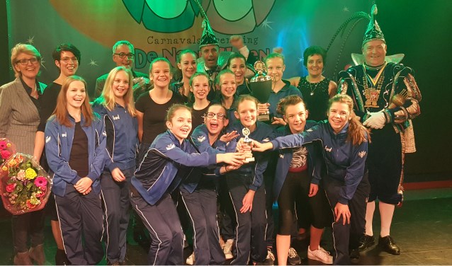 Blije gezichten bij Dansgarde Iseldonk. Foto: PR