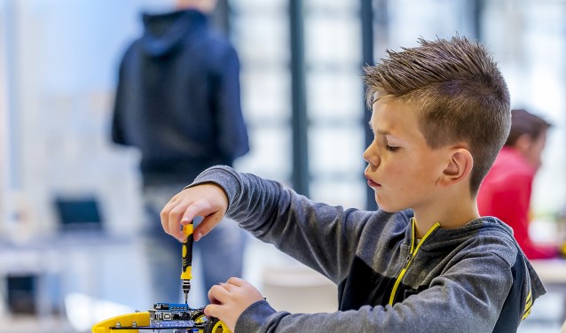 Geconcentreerd aan de slag met Project 3D in ICER. Foto: Henk van Raaij