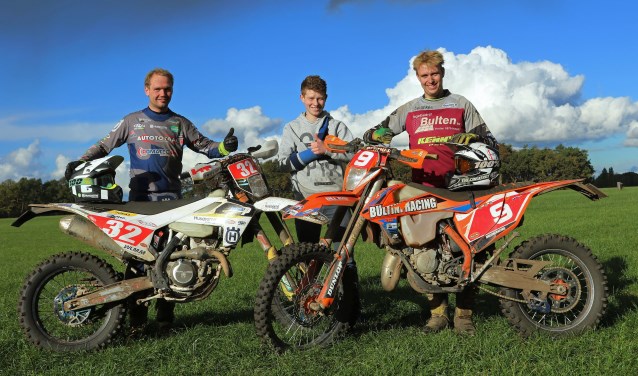 Bas Klein Haneveld hier samen met Bram en Thijs Bulten. Foto: Henk Teerink