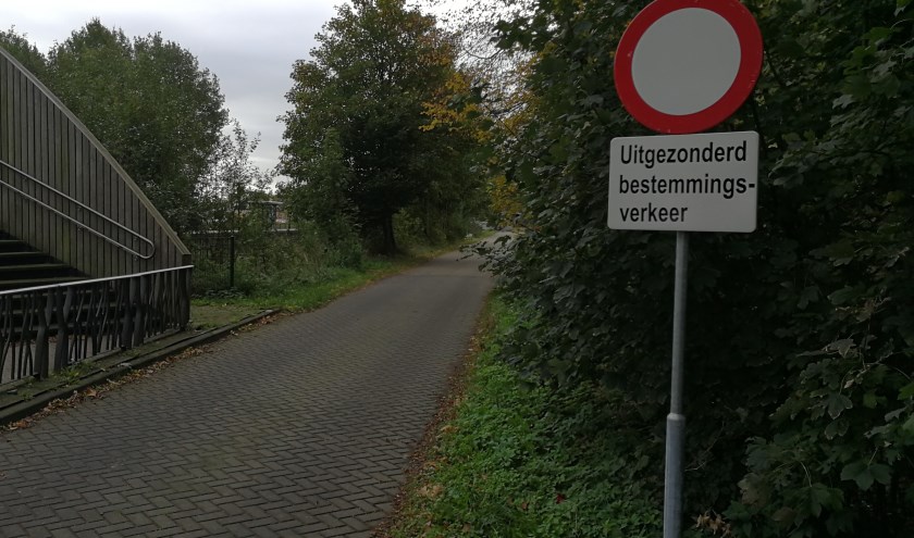 Het bewuste verbodsbord aan de Houtwal. Foto: Rob Stevens
