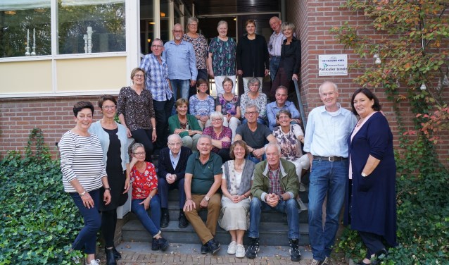 De reünisten van de Ds. van Dijkschool. Foto: Frank Vinkenvleugel
