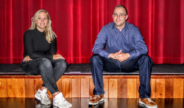 Ilse Kappert en Bart Tiessink werken allebei al jaren met veel plezier mee aan de revue van Jong Gelre Vorden-Warnsveld. Foto: Luuk Stam