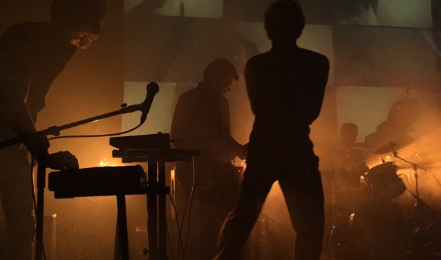 Joy Division Undercover. Foto: Ap Pot