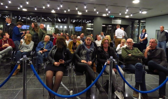 Veel publieke belangstelling voor de raadsvergadering over Domus Wehl. Foto: Bert Vinkenborg