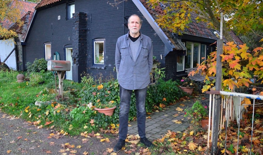 Schrijver A.L. Snijders: "Ik ben een landman met een grote binding aan Amsterdam." Foto: Alize Hillebrink