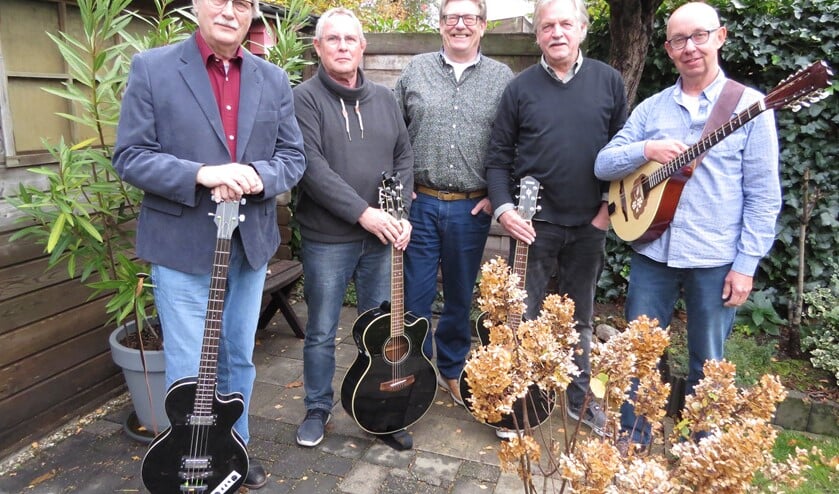 GoedVolk bestaat uit Hans Beernink, Wim Jansen, Frans van Gorkum, Stef Geurtzen en Henk Westerveld. Foto: Josée Gruwel