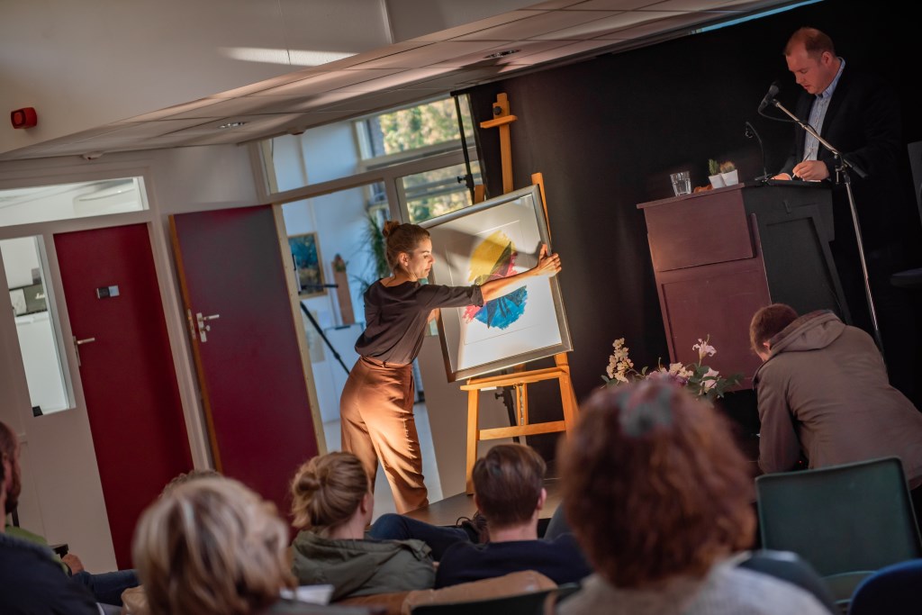 Een anonieme bieder kocht de Corneille uiteindelijk voor 480 euro aan. Foto: Koolmees Photography