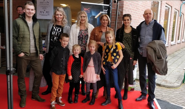 Modeflits tijdens eerste editie van Hengel Pakt Uut. Foto: Inge Slotboom