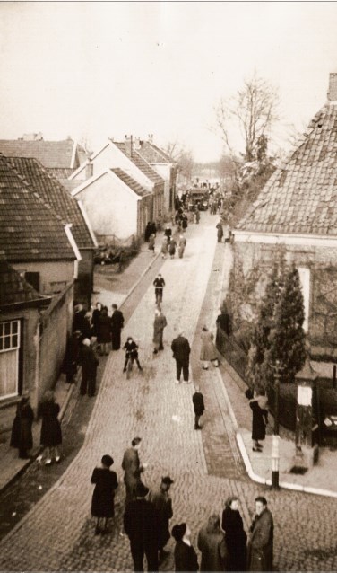 De overval op de Chr. Geref. Kerk in Aalten. Foto: J.H. Bennink