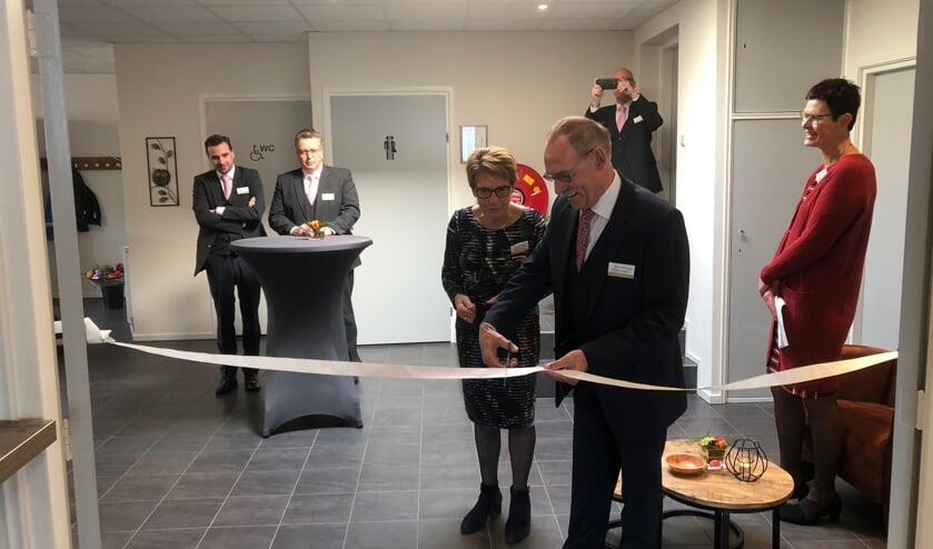 Anton Ruiterkamp opende zondag tijdens een Open Huis de nieuws aula Het Achterhuus. Foto: PR