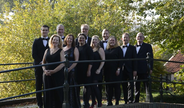De jubileumcommissie van Sportclub Neede is er klaar voor!. Foto: PR
