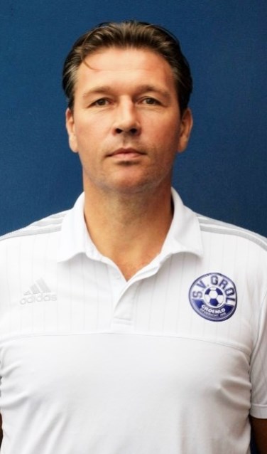 Sander Hoopman, trainer van SV Grol. Foto: PR