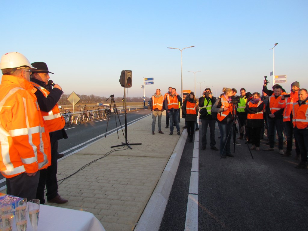 Wethouder Hoijtink hield een toespraak. Foto: Rob Stevens