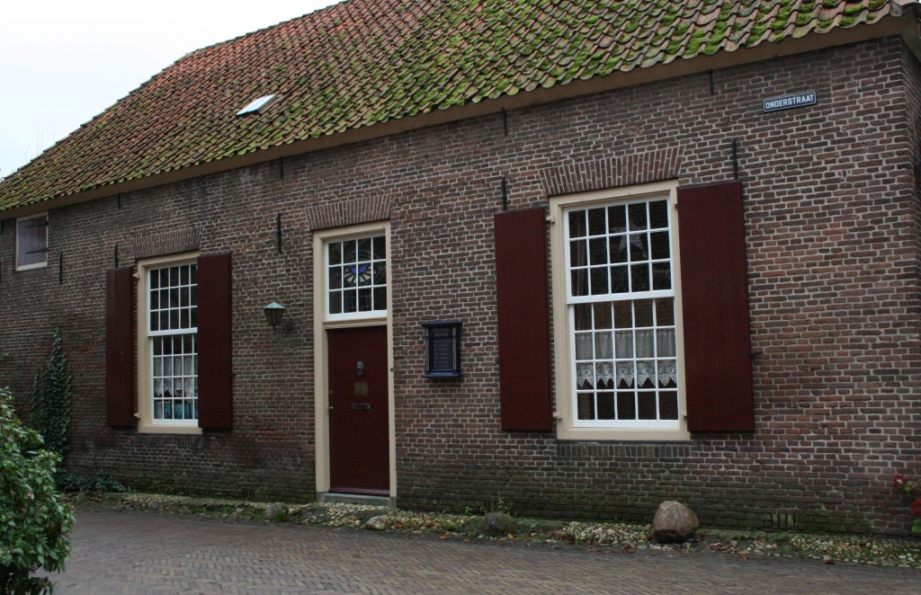 Het pand aan de Onderstraat waar het Dickens Museum zetelde. Foto: Liesbeth Spaansen