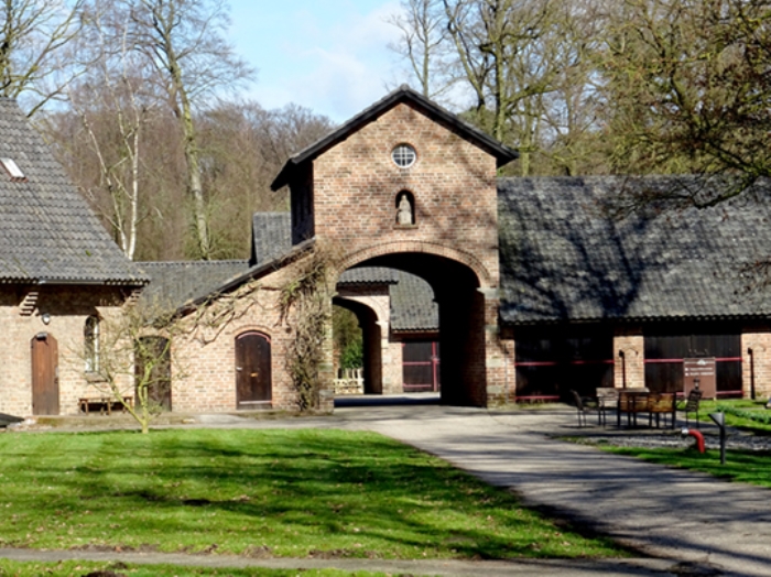 de Sint Willibrords abdij in de Slangenburg