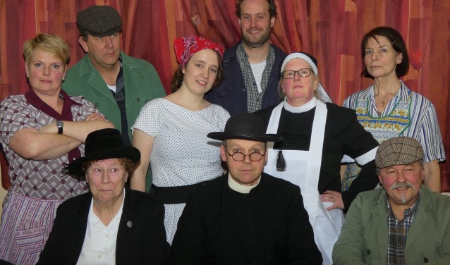 Het Gendrings Toneel speelt voor de Korenmolen Voorst. Foto: PR