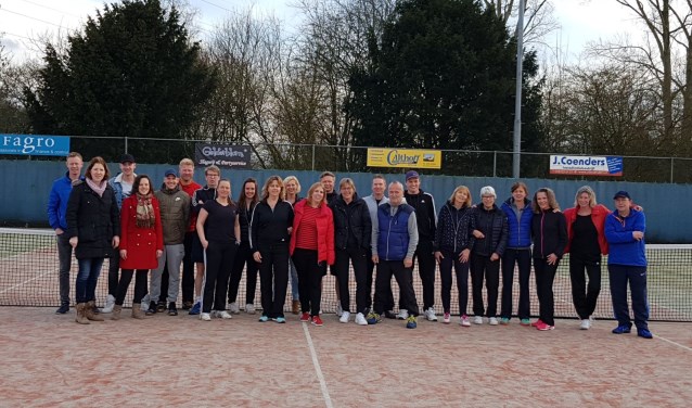 Een deel van de winnaars van het toernooi. Foto: PR
