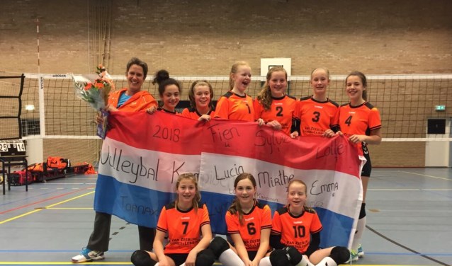 Het kampioensteam van Tornax Meiden C2. Foto: PR.
