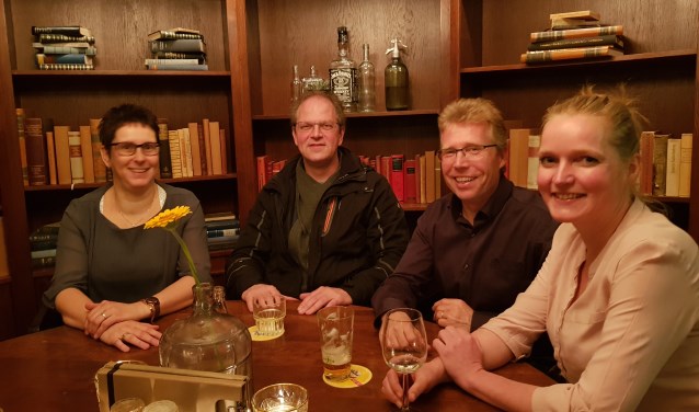 Vlnr: Monique Uffink, Johan Klein Nibbelink, Pascal Wolterink en Rinske Kranen. Foto: Henri Polman