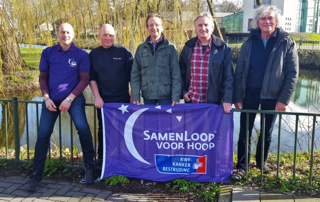 Dirk Hiddink, Mart Riethorst, Ferdi Jolij, Jan Ottink en Hans Keuper samen tegen kanker. Foto: PR