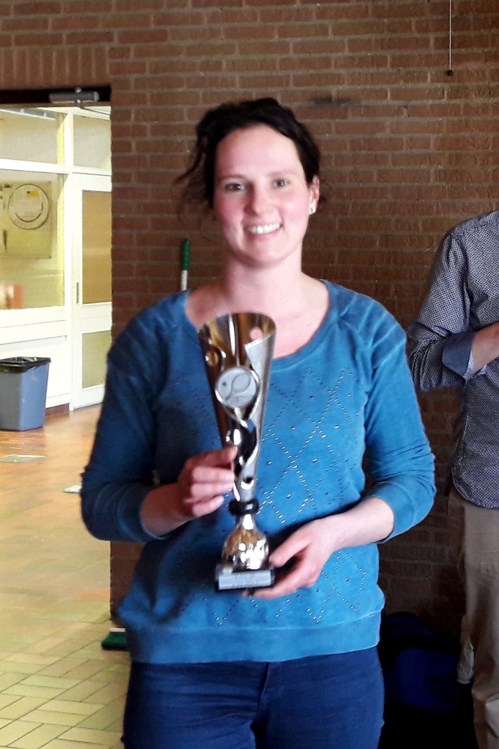 Lynn Bongers met de tweede prijs. Foto: Harry Breuker