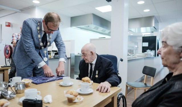 William 'Bill' Cole verhuist naar Zutphen, maar de oorlogsveteraan werd op de valreep ereburger van Doetinchem. Foto: PR