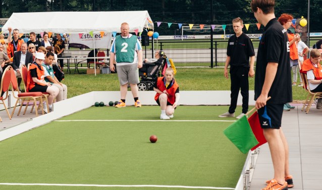 Er werd fanatiek bocce gespeeld. Foto: Marcel te Brake