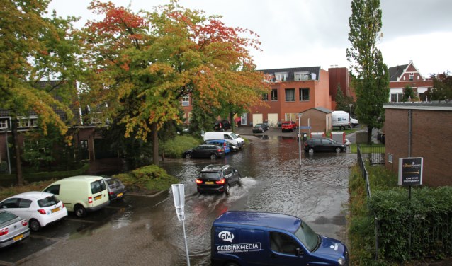 Wateroverlast op de Bleekwal in Lichtenvoorde, vanaf nu verleden tijd. Foto: Liesbeth Spaansen