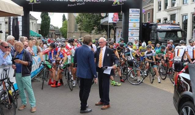 Vlak voor vertrek, vorig jaar in Gendringen. Foto: Sportfoto.nl